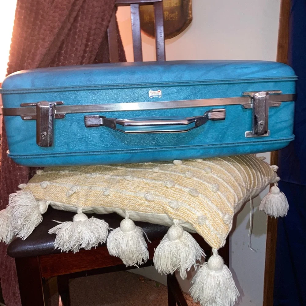 Vintage American Tourister Hard Shell Luggage Suitcase Marbled Turquoise